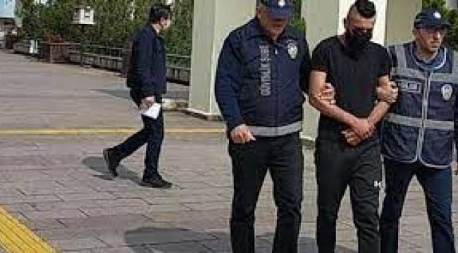 Türk Lirası ile dalga geçen yabancı uyruklu yakalandı