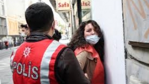 1 Mayıs'ta Taksim'e yürümek isteyen 130 kişi gözaltına alındı