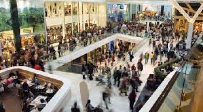 Yüksek enflasyona rağmen alışveriş neden azalmıyor?