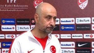 Bütün suçu gençlere attı