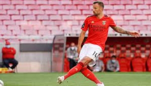 Galatasaray, forvetini buldu: Seferoviç'te işlem tamam!