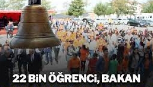 22 bin öğrenci Bakan Özer'in emriyle sınıf geçti!
