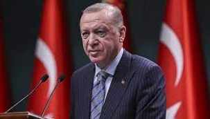 Erdoğan'dan sert tepki: Teröristlerle kol kola dolaşanlar…