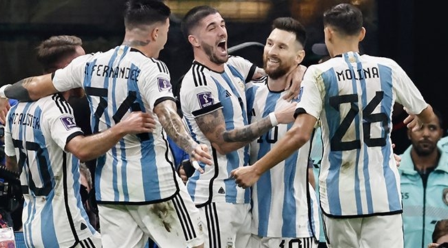 Dünya Kupası'nda ilk finalist Arjantin