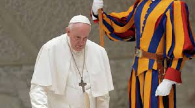 Papa Francis: 'İblis Bizi Kuşattı!'