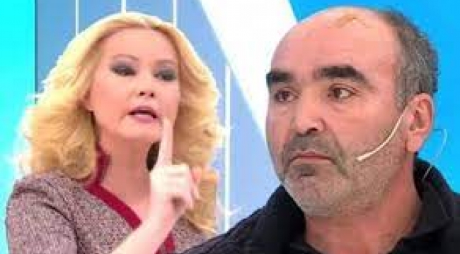"Bacaklarıma bakma yararım senin beynini!"