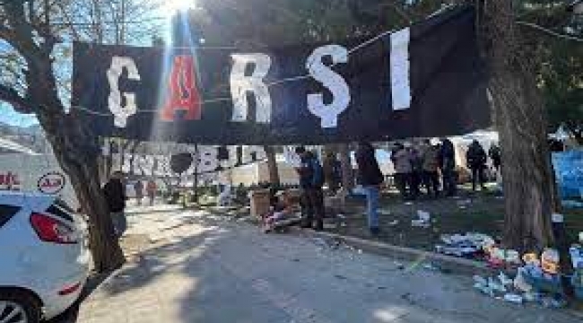 Deprem bölgesi, taraftar grubu 'Çarşı' ve taklitleri!..