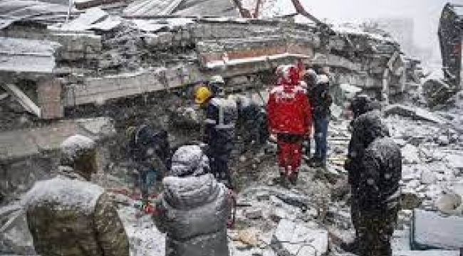 Deprem bölgesinde dondurucu soğuk: Hava sıcaklığı -10'a düşüyor