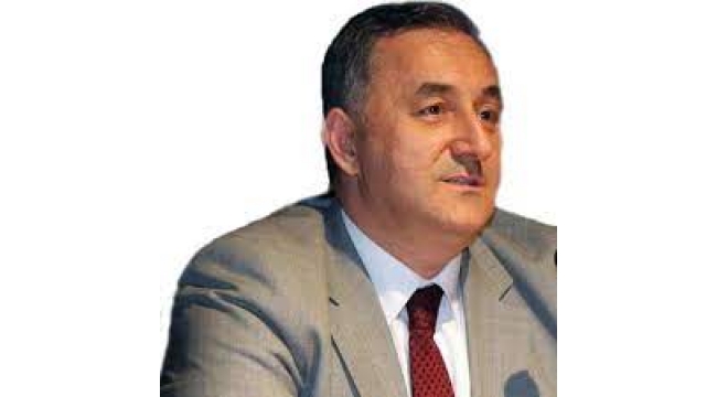 Deprem felaketini açıklayan, dört kişiden dört anlatım...