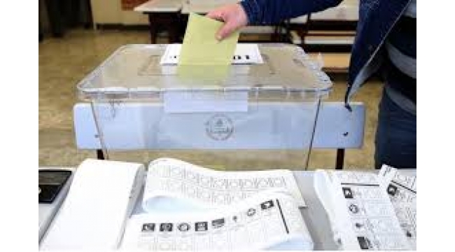 TBMM'de 98 sandalyesi bulunan İstanbul'da, ittifaklar ve partilere göre olası milletvekili dağılımı