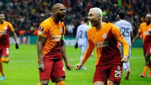 Galatasaray 2 yıldızının toplam değerini 50 milyon Euro olarak belirledi