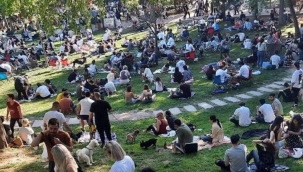 Alkollü içki yasağı başladı, Moda'da üç kişiye işlem yapıldı 