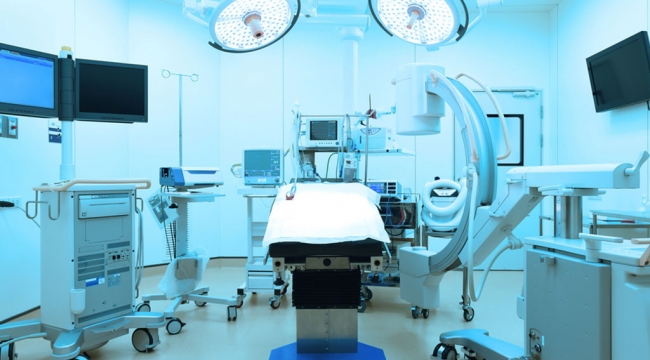 "Doktor, narkozlu hastayı ameliyat yatağında taciz etti" iddiası