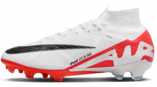 Nike Kramponlar Futbol Tutkunlarının Vazgeçilmezi