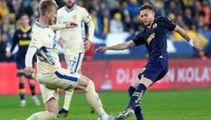 Ankaragücü'ne yenilen Fenerbahçe, Türkiye Kupası'na veda etti