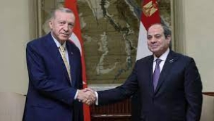 Erdoğan, 11 yıl sonra ilk kez Kahire'ye gitti