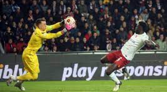 Sparta Prag'a yenilen Galatasaray, Avrupa'ya veda etti