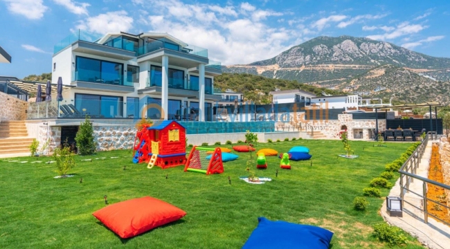 Yaz Tatili İçin Kiralık Villalara Her Geçen Gün İlgi Artıyor