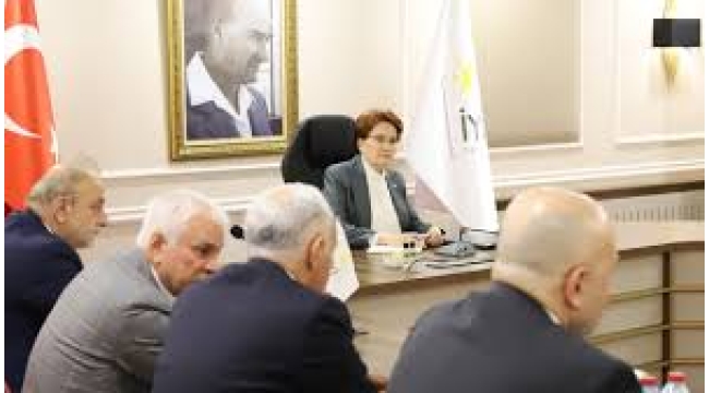 Akşener'in herkesi azarladığı o toplantı