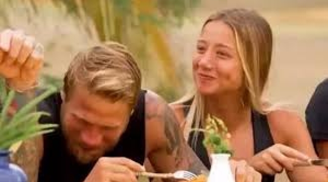 Survivor'da Ailelerinin "Uzak Dur" Uyarılarına Rağmen Yan Yana Uyuyan Yunus Emre ve Aleyna Tepki Çekti!