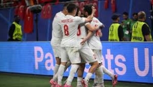 A Milli Takım, EURO 2024'te son 16 turuna yükseldi