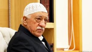 Fetullah Gülen ortaya çıktı.