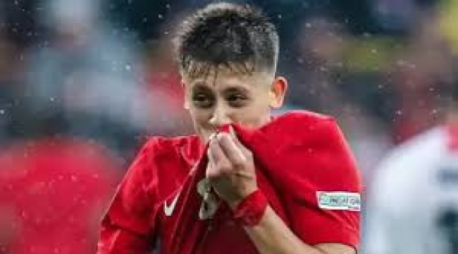 Rıdvan Dilmen'den Montella'ya Arda Güler eleştirisi... "Hatalı davranıyor""