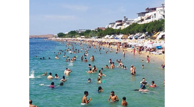 5 Bin Nüfuslu Avşa Adası'na Tatilci Akını... Aynı Anda 100.000 Kişi Tatil Yapıyor!