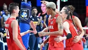 Akit yazarı Maden: Kadın voleybolu izlemek caiz değil
