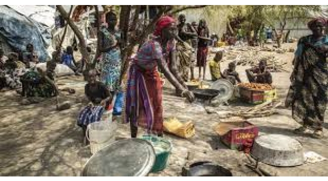 Güney Afrika'da aileler kızlarını yiyecek karşılığında evlendiriyor