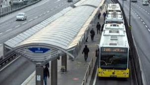 Metrobüs hattında bazı duraklar devre dışı kalıyor!