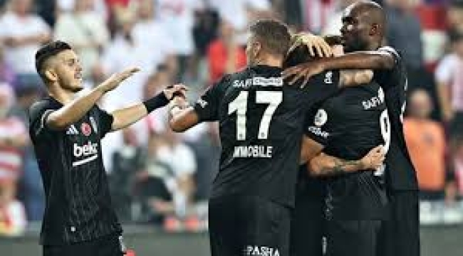 Siyah-Beyazlılar Samsun'dan 3 puanla döndü