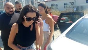 Dilan Polat'ın 30 Bin Liralık ayakkabısı ve 11 Bin liralık gözlüğü olay oldu