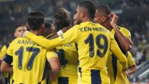Kadıköy'de Fenerbahçe moral gecesi! Avrupa'ya galibiyetli adım