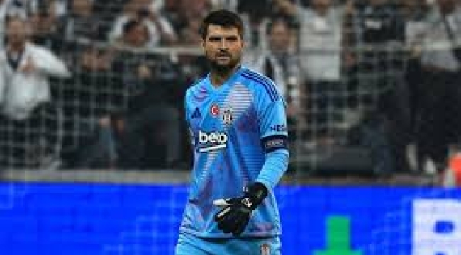 Spor yazarları, Beşiktaş'ın Lyon galibiyetini yorumladı: Ersin'i ıslıklayanlar utandı mı!