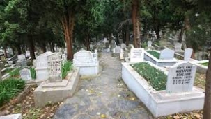 İstanbul'un mezar yeri ücretleri belli oldu