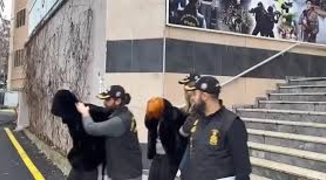 Kadıköy'de "cinsel sapkınlık partisi" iddiasında 25 gözaltı