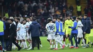Spor yazarları olaylı Galatasaray-Adana Demirspor maçını yorumladı: 