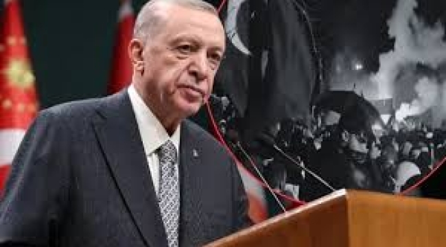 Erdoğan iftar programında gençlere seslendi! "Müptezellere karşı dikkatli olun"
