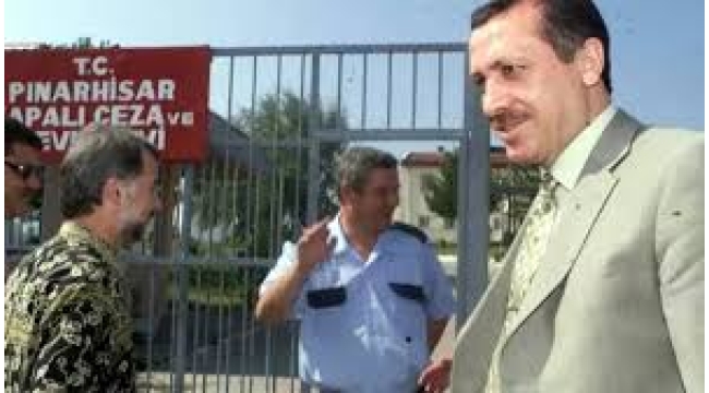 Ertuğrul Özkök: Bu yazıdaki konuşmayı iyi okuyun