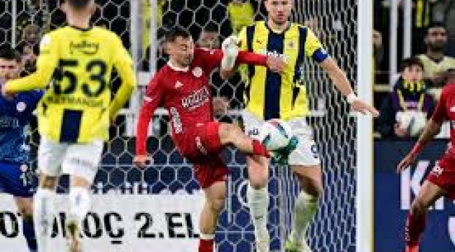  Spor yazarları, Fenerbahçe-Antalyaspor maçını yorumladı: