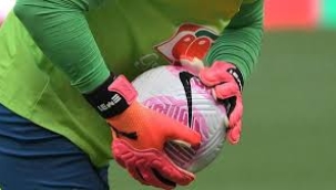 Hakemler ve kaleciler için kural değişikliği! FIFA açıkladı…