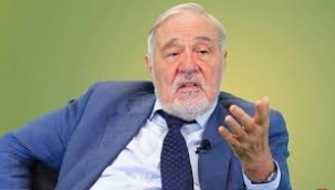 İlber Ortaylı: Tehlikede olan sadece Kıbrıs değil Türkiye'nin geleceği