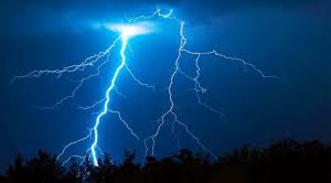 Meteorolojiden sarı kodlu uyarı: Elektrik fırtınası geliyor...