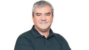  Yılmaz Özdil Her kadın kadındır ama her erkek adam değildir