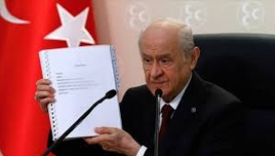 Bahçeli’nin “kurucu anayasası” kuş mu, deve mi?