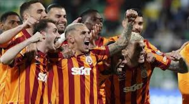 Galatasaray'da ayrılacak futbolcular belli oldu!