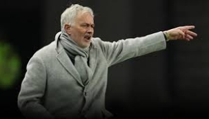  Mourinho'dan galibiyet sonrası ayrılık açıklaması