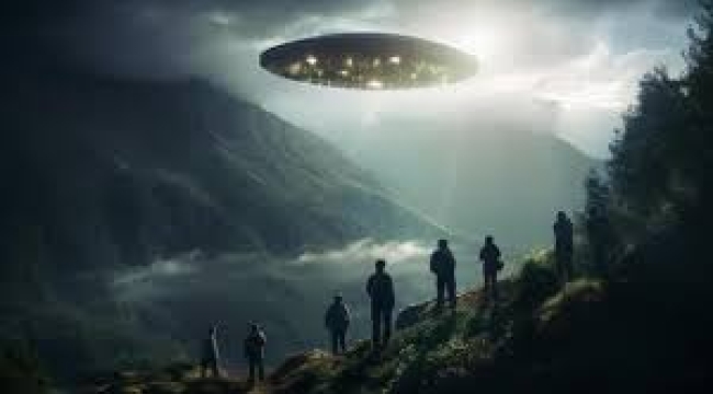 Pentagon'un UFO sırrı ifşa oldu: Gizli silah programlarını gizliyorlarmış