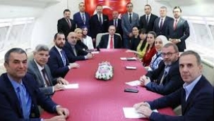 Yandaş medyanın ünlü gazetecileri Türkiye'den kaçma planı yapıyormuş